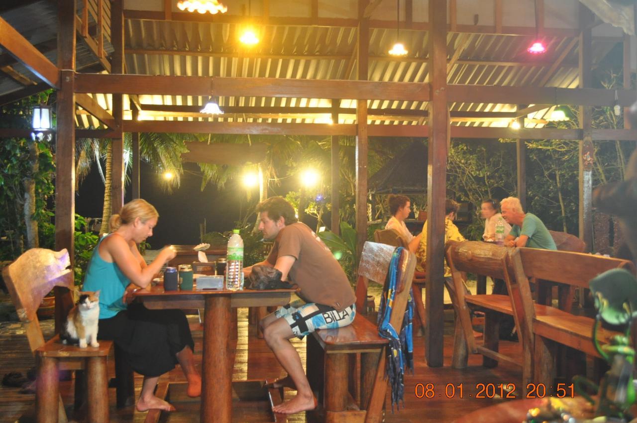 Frog Garden Hut Hotel Koh Phayam Exterior photo